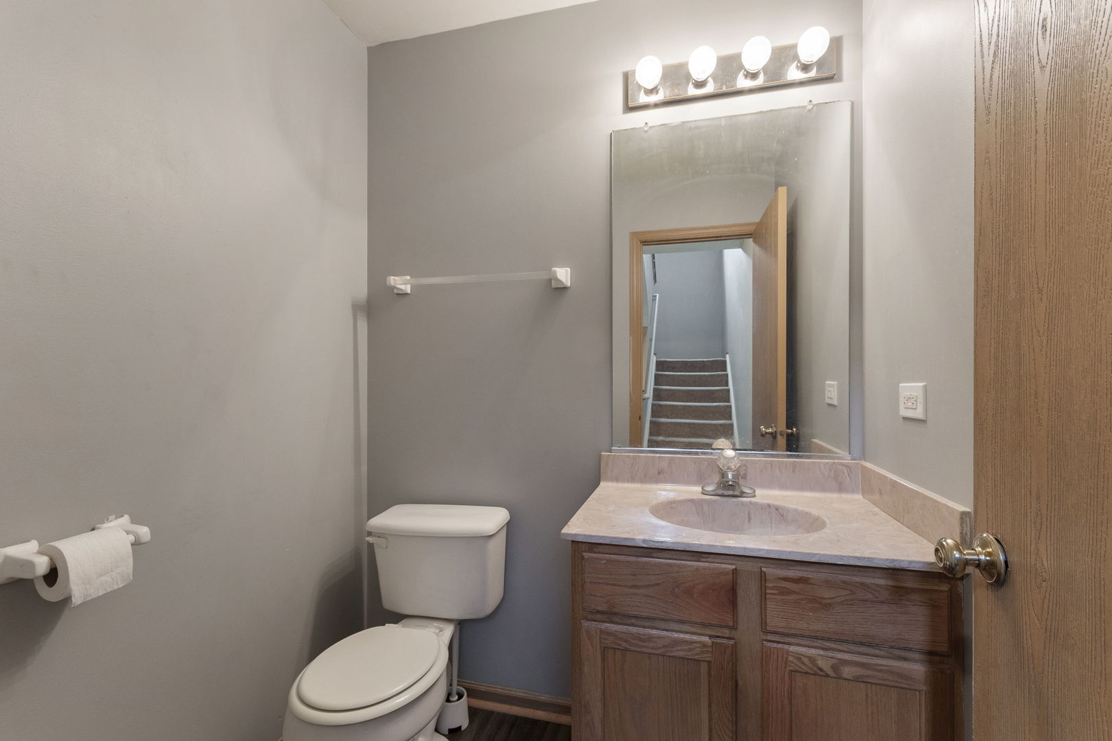 2110 Austrian Pine Street Property Photo 8