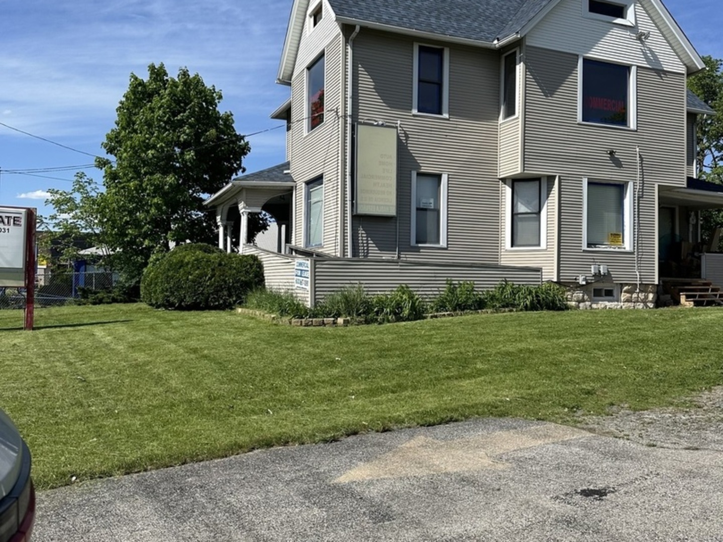 717-727 Lake Street Property Photo 1