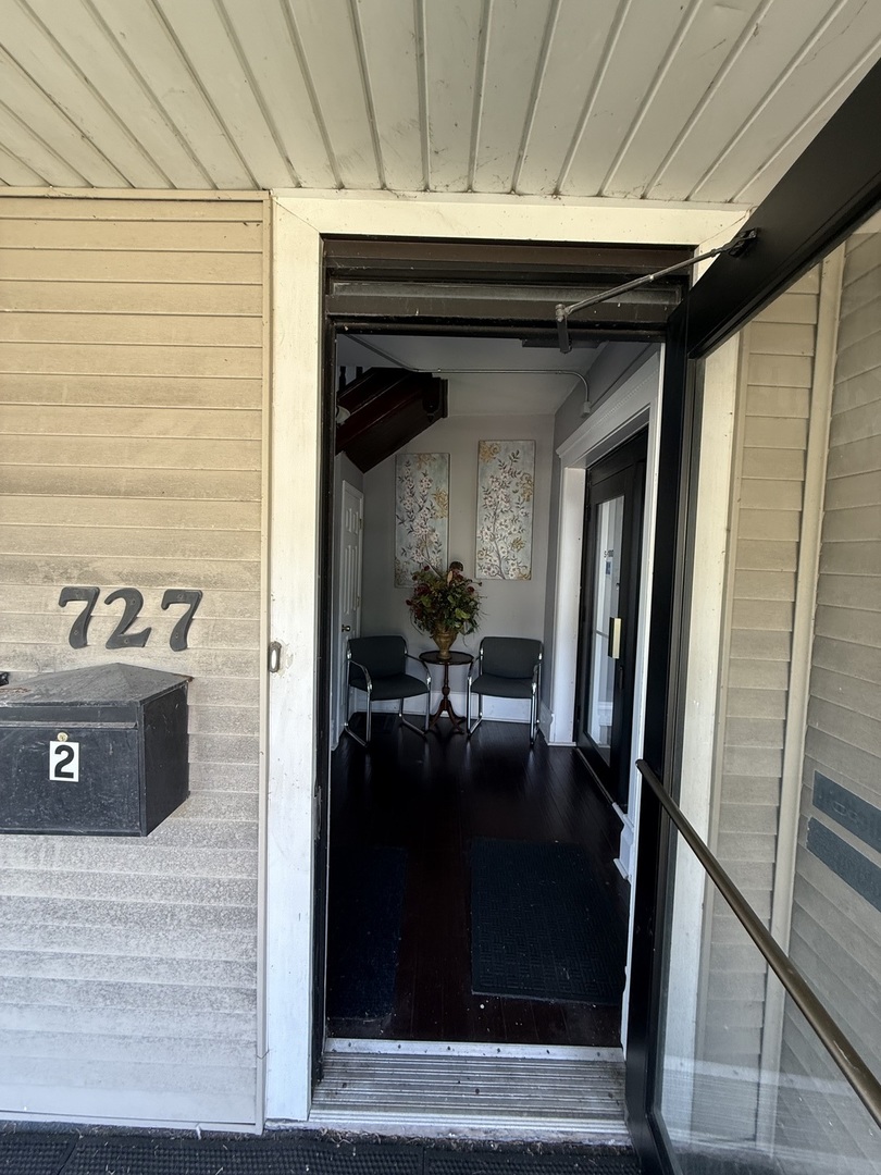 717-727 Lake Street Property Photo 14