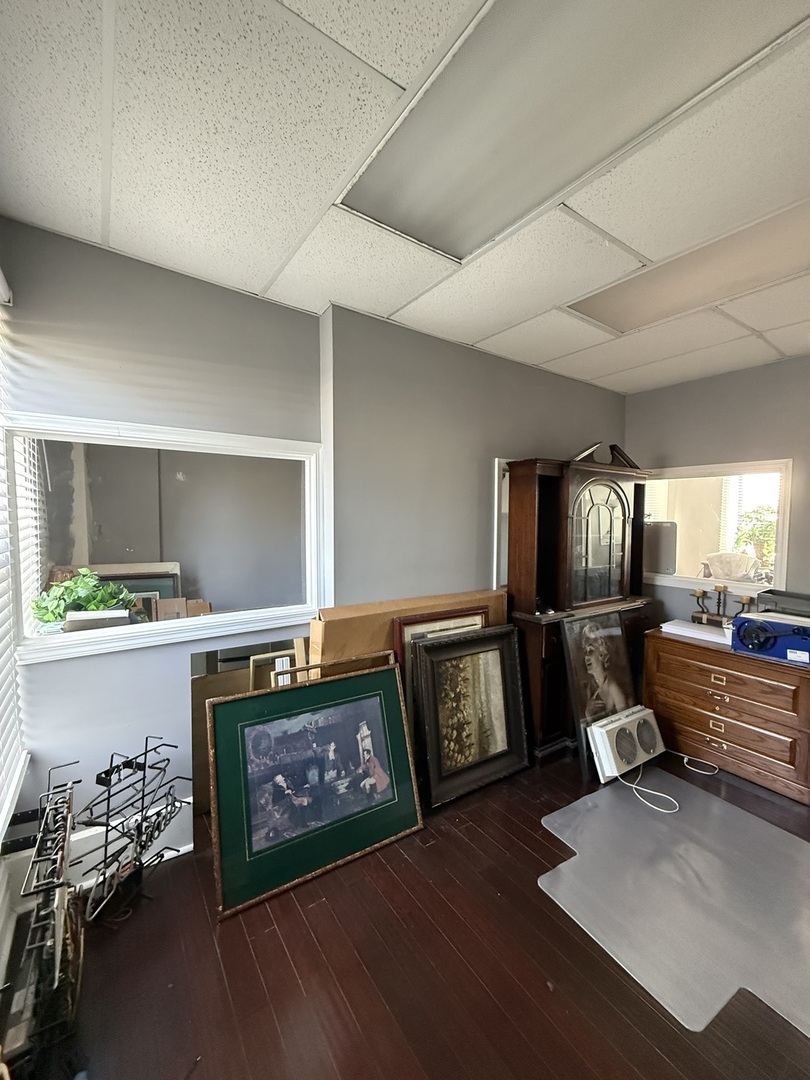 717-727 Lake Street Property Photo 31
