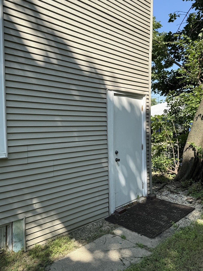717-727 Lake Street Property Photo 54