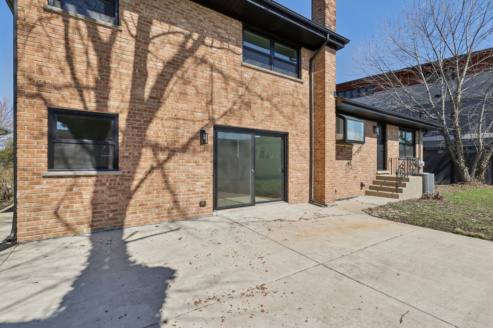8135 W Rascher Avenue Property Photo 41