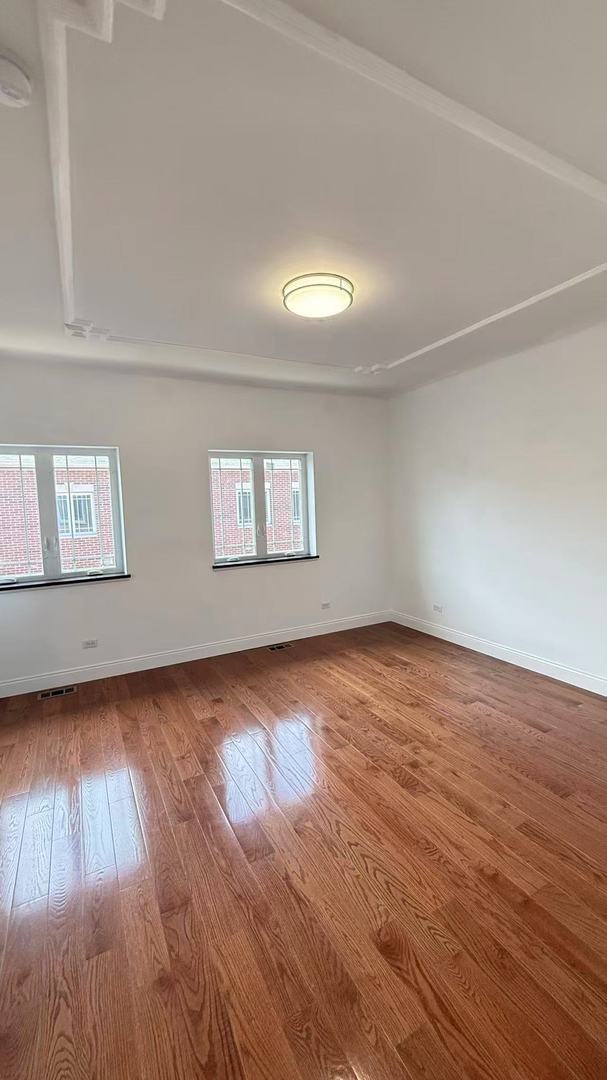 3521 S Parnell Avenue C Property Photo 20