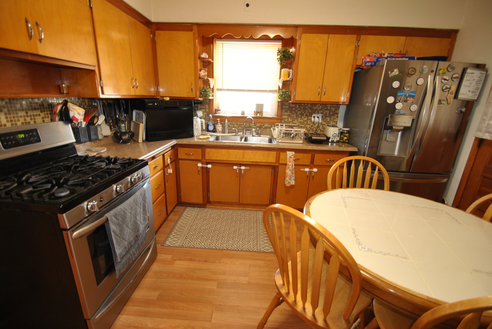 4916 W Montrose Avenue Property Photo 25