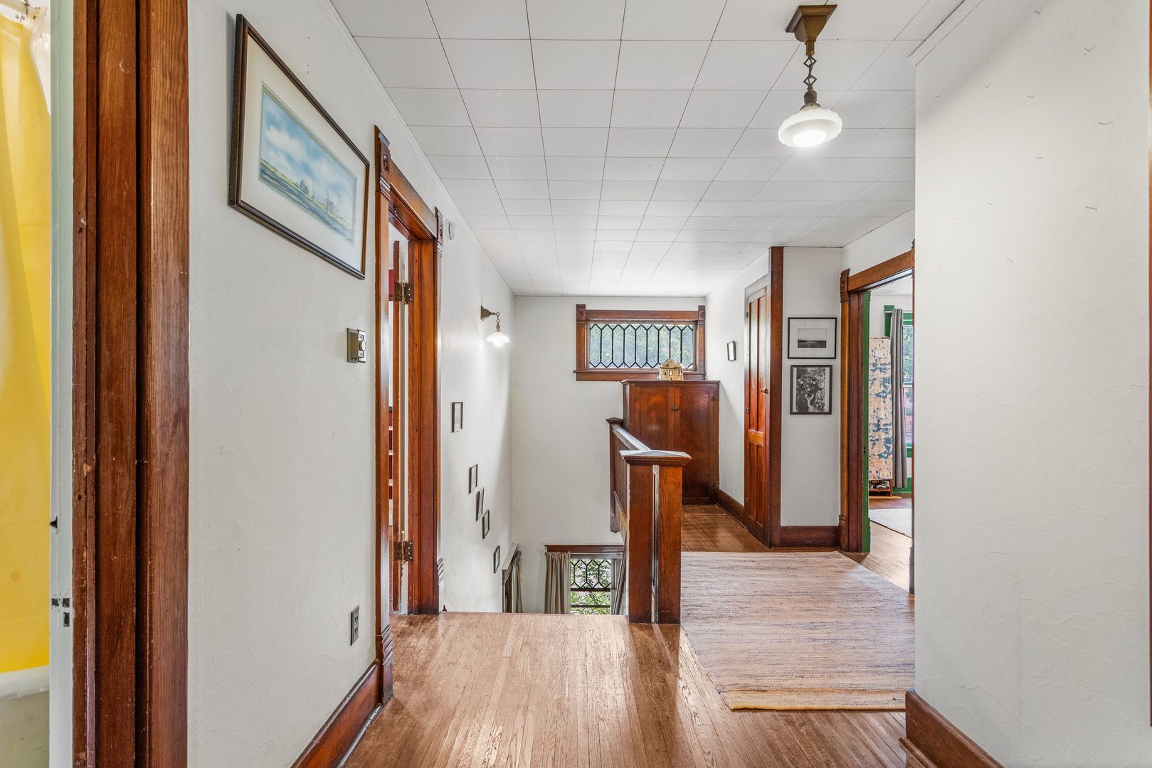 305 W. Illinois Street Property Photo 15
