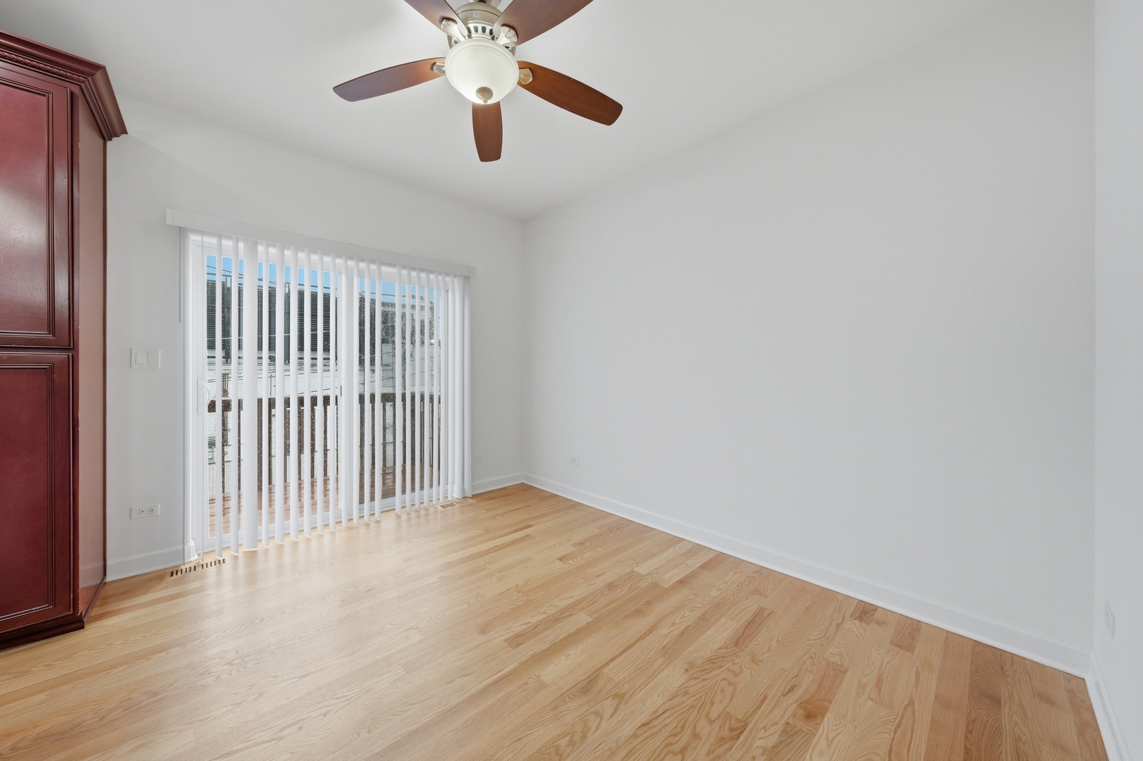 7204 W 83rd Street Property Photo 11