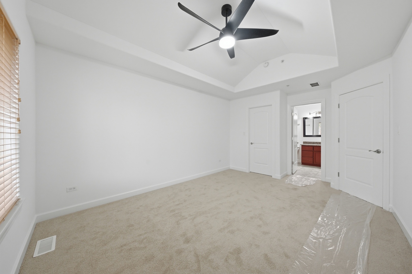 7204 W 83rd Street Property Photo 14