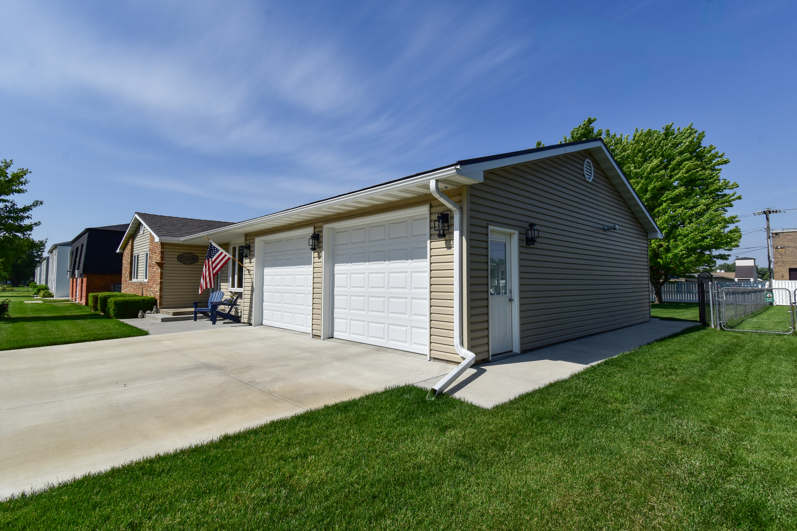 907 Illini Avenue Property Photo 5
