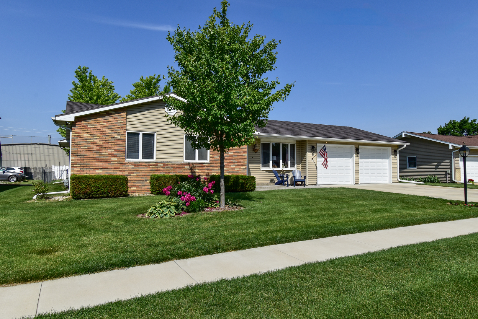 907 Illini Avenue Property Photo 8