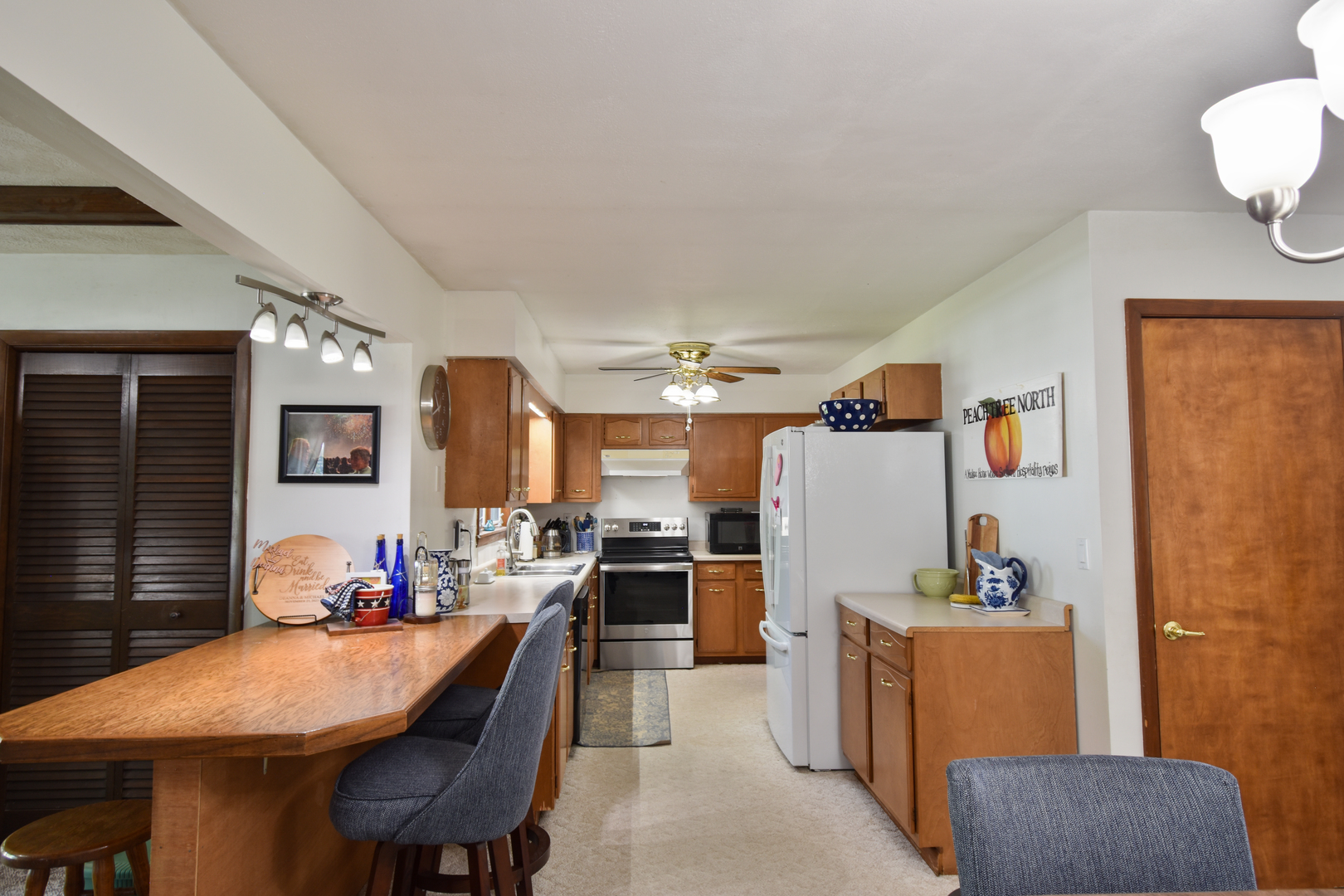 907 Illini Avenue Property Photo 18