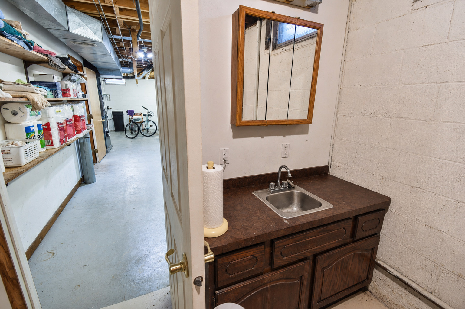 907 Illini Avenue Property Photo 48