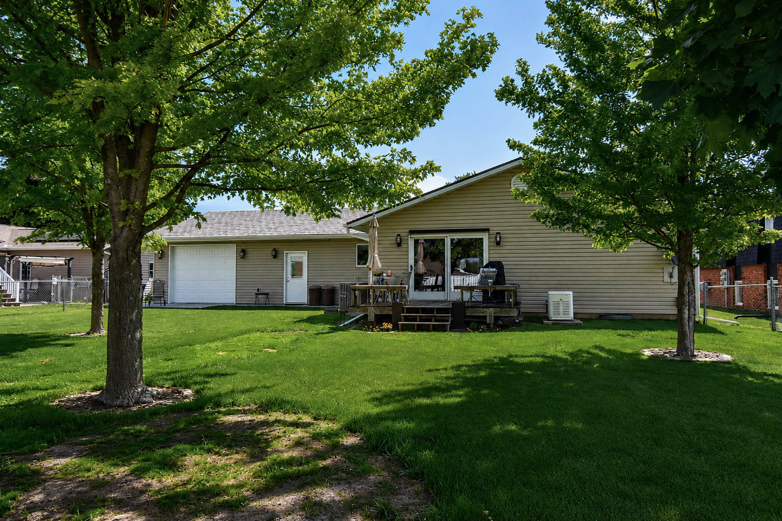 907 Illini Avenue Property Photo 69