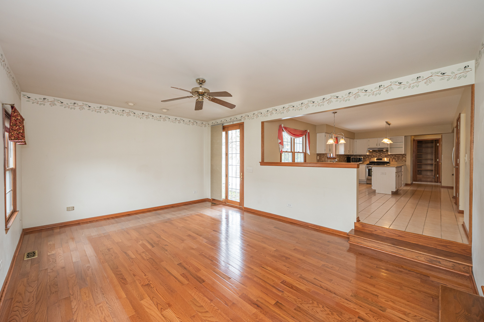 1404 Halifax Drive Property Photo 9