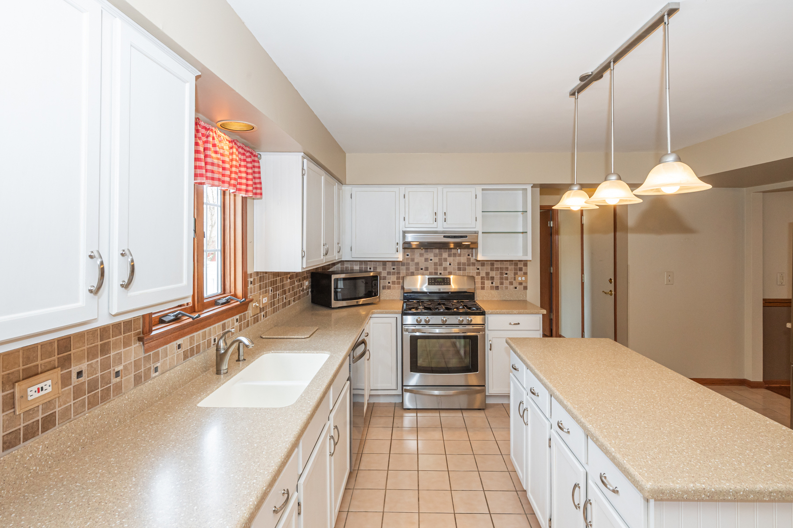 1404 Halifax Drive Property Photo 17