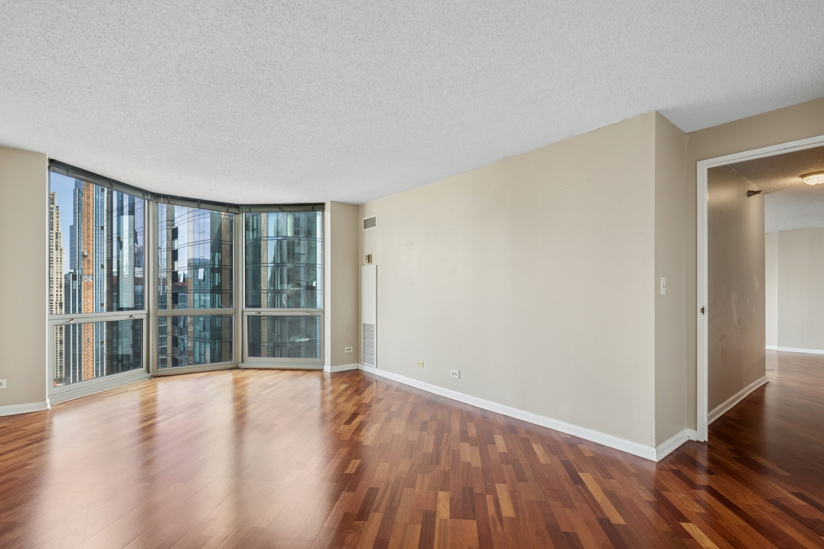 195 N Harbor Drive 4209 Property Photo 10