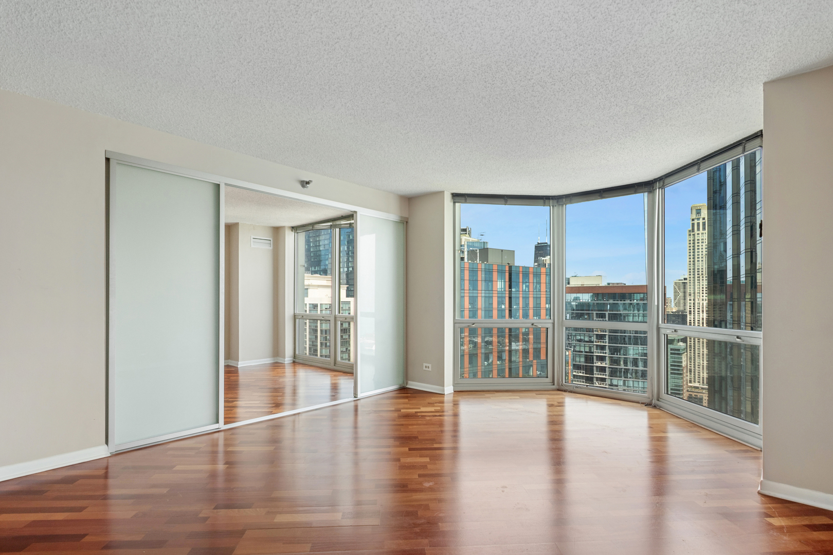 195 N Harbor Drive 4209 Property Photo 17