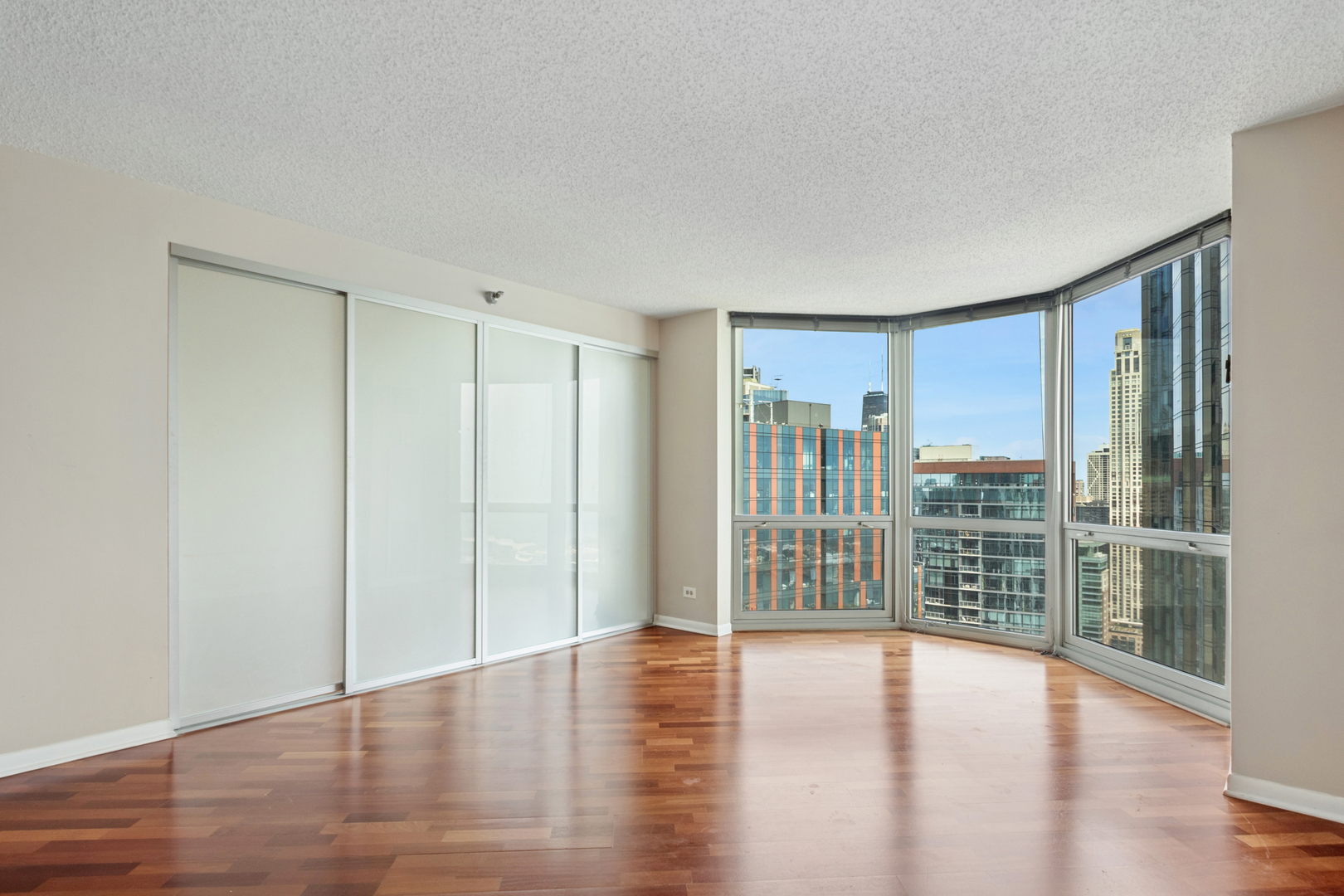 195 N Harbor Drive 4209 Property Photo 18