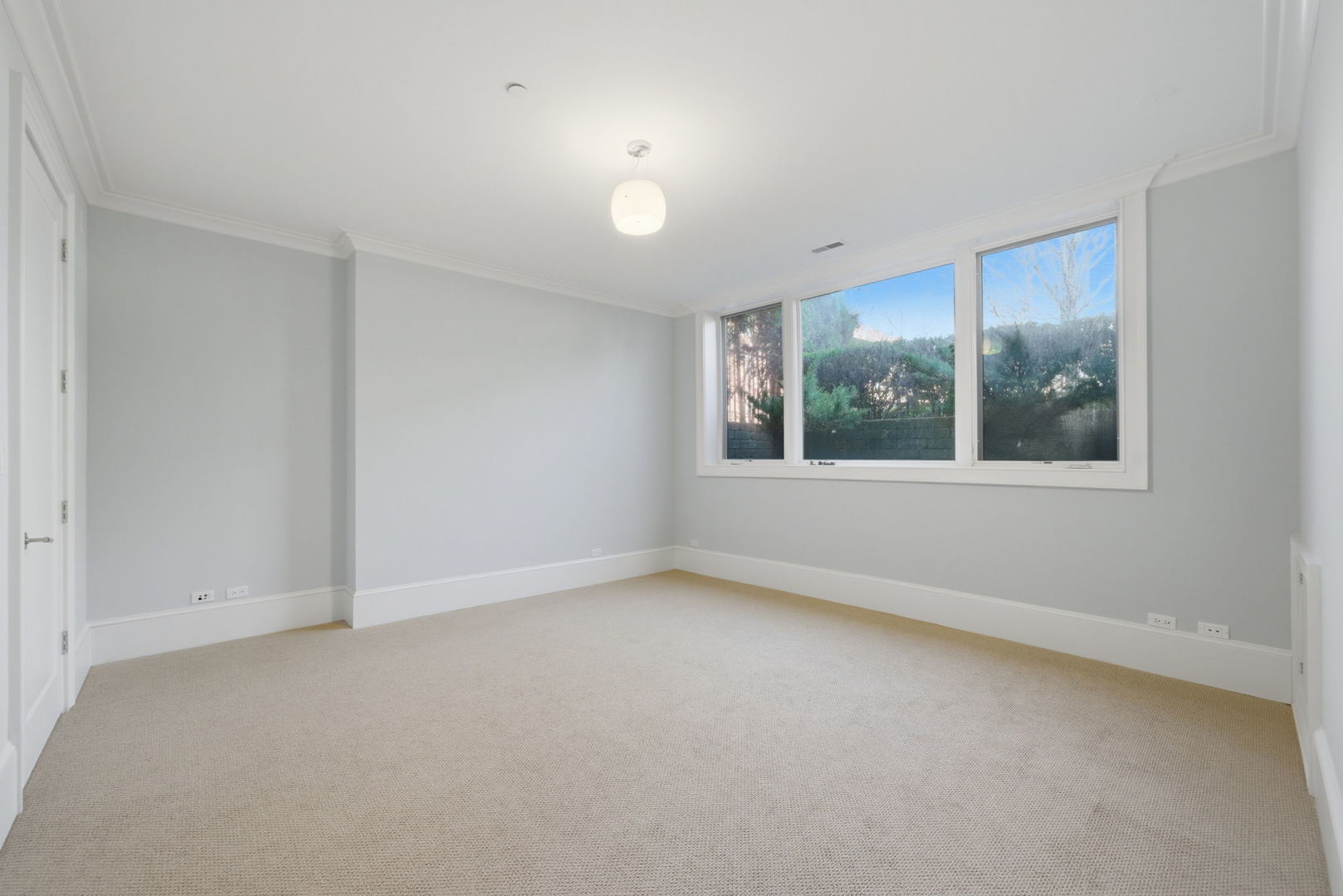 2658 N Mildred Avenue Property Photo 48