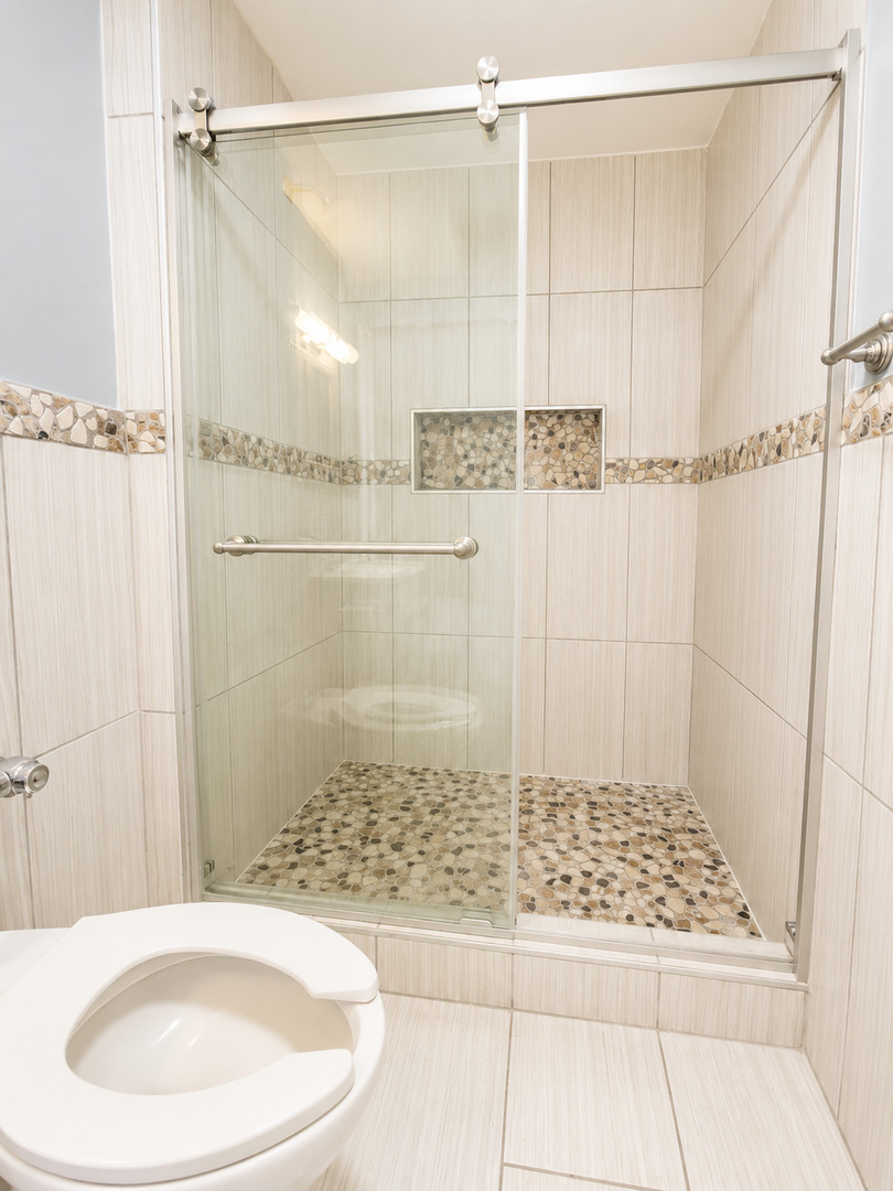 1451 E 55th Street 1030n Property Photo 9