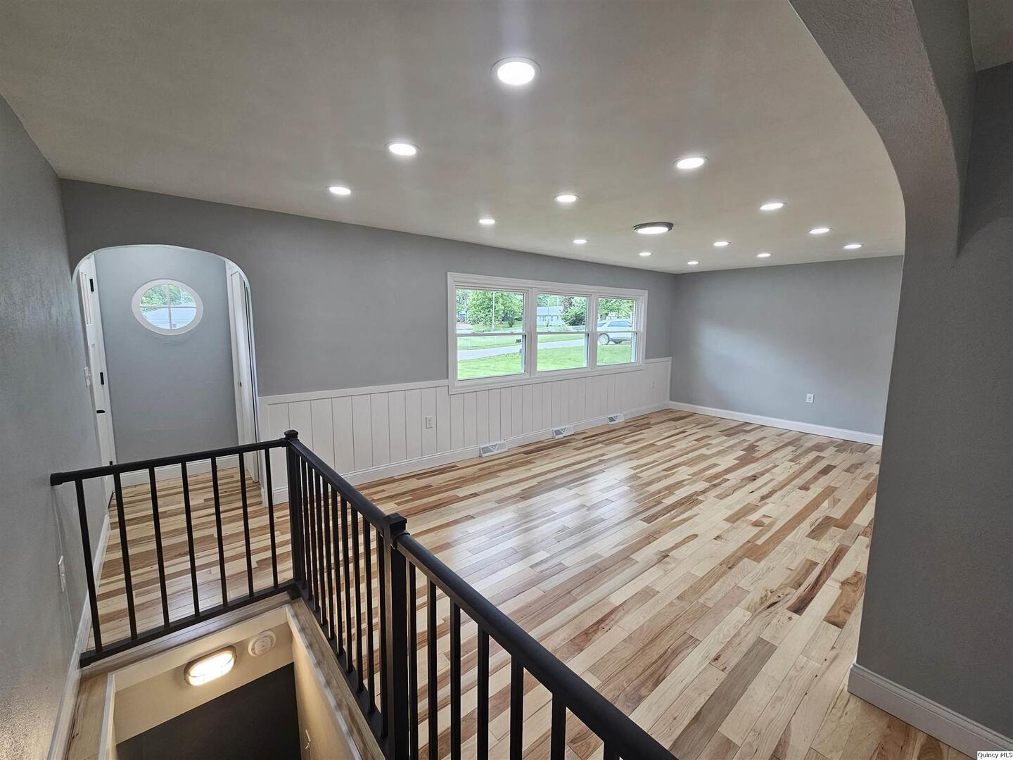 5128 Ri Dora Drive Property Photo 4