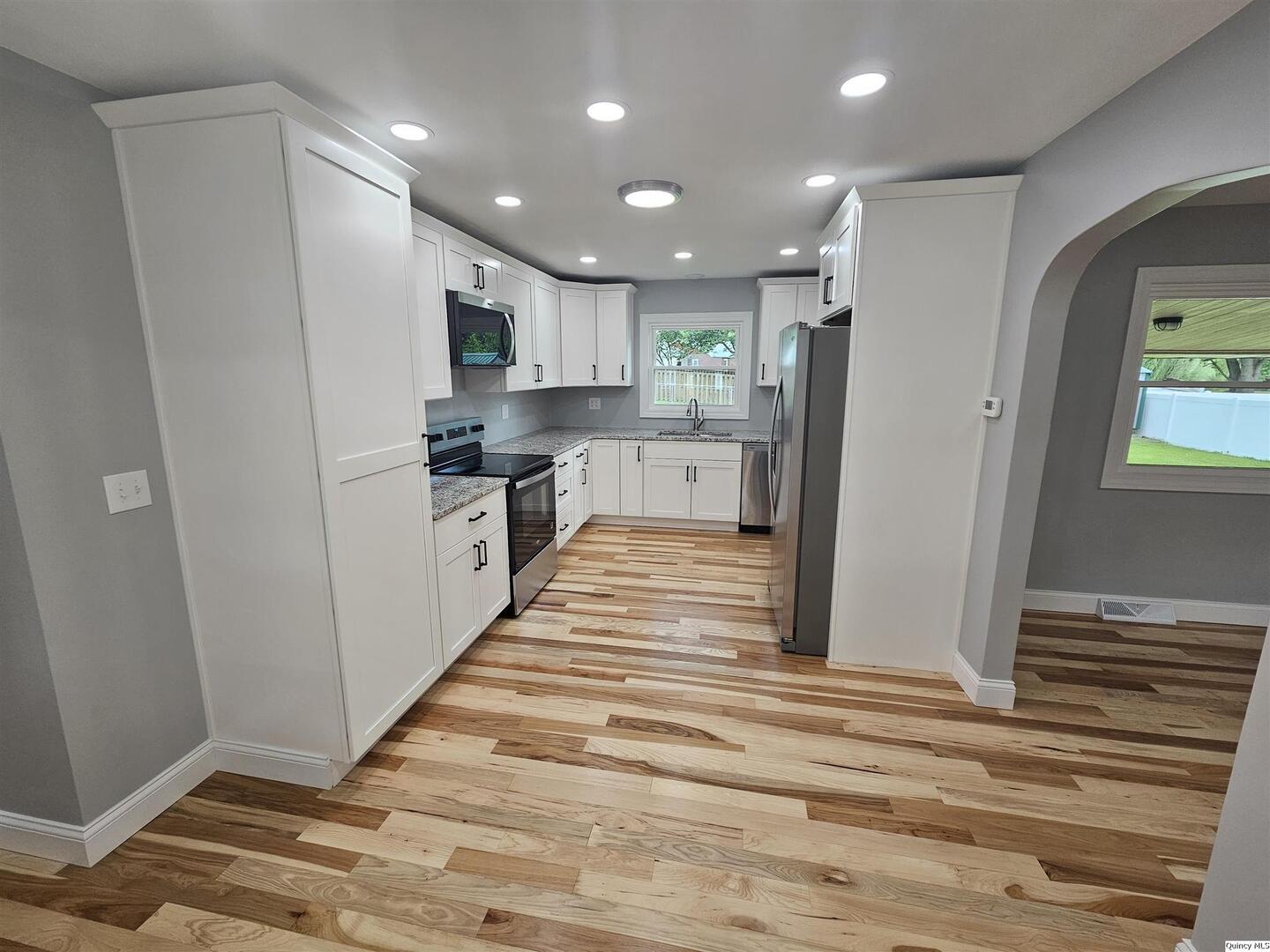 5128 Ri Dora Drive Property Photo 6