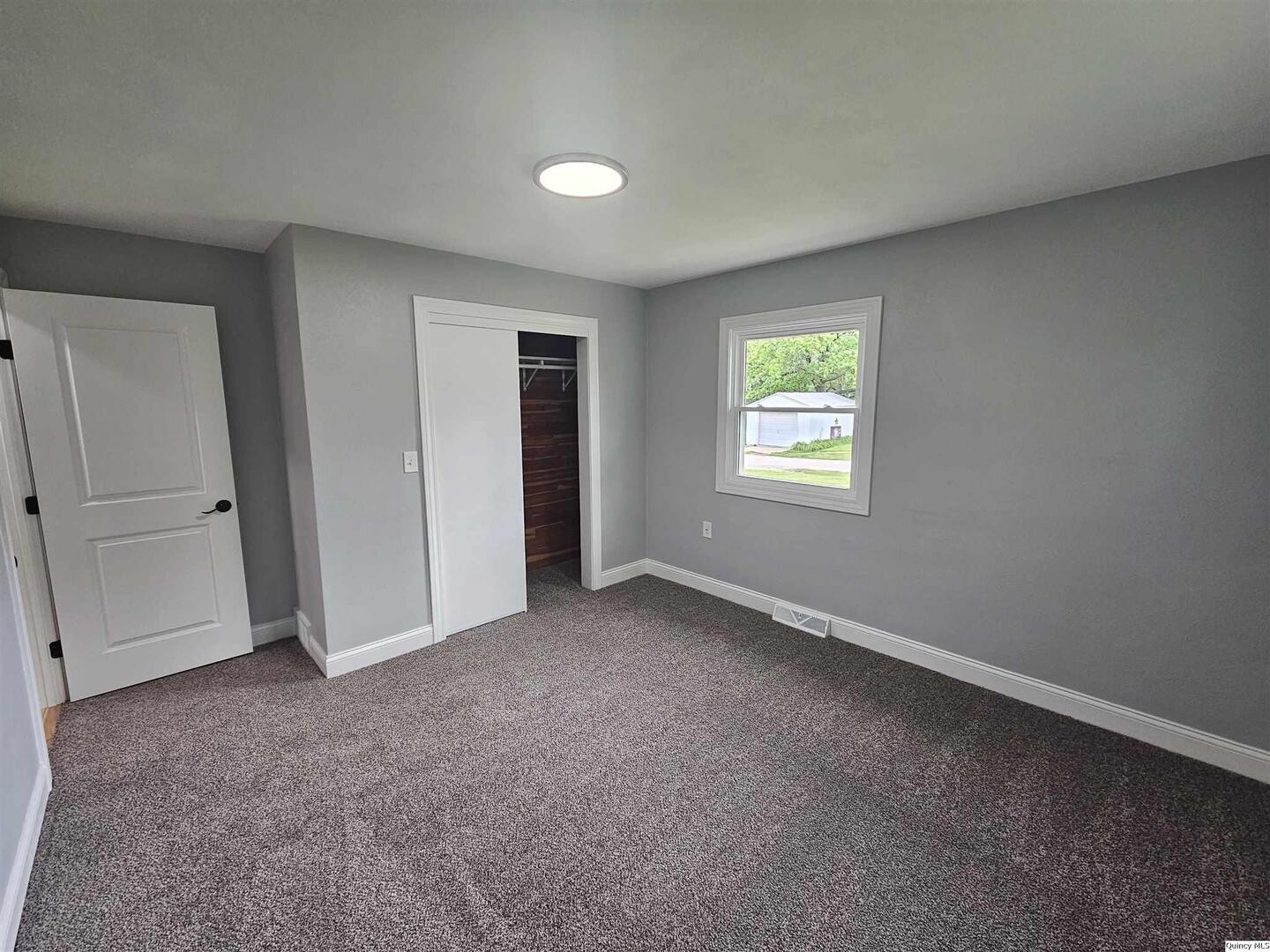 5128 Ri Dora Drive Property Photo 8