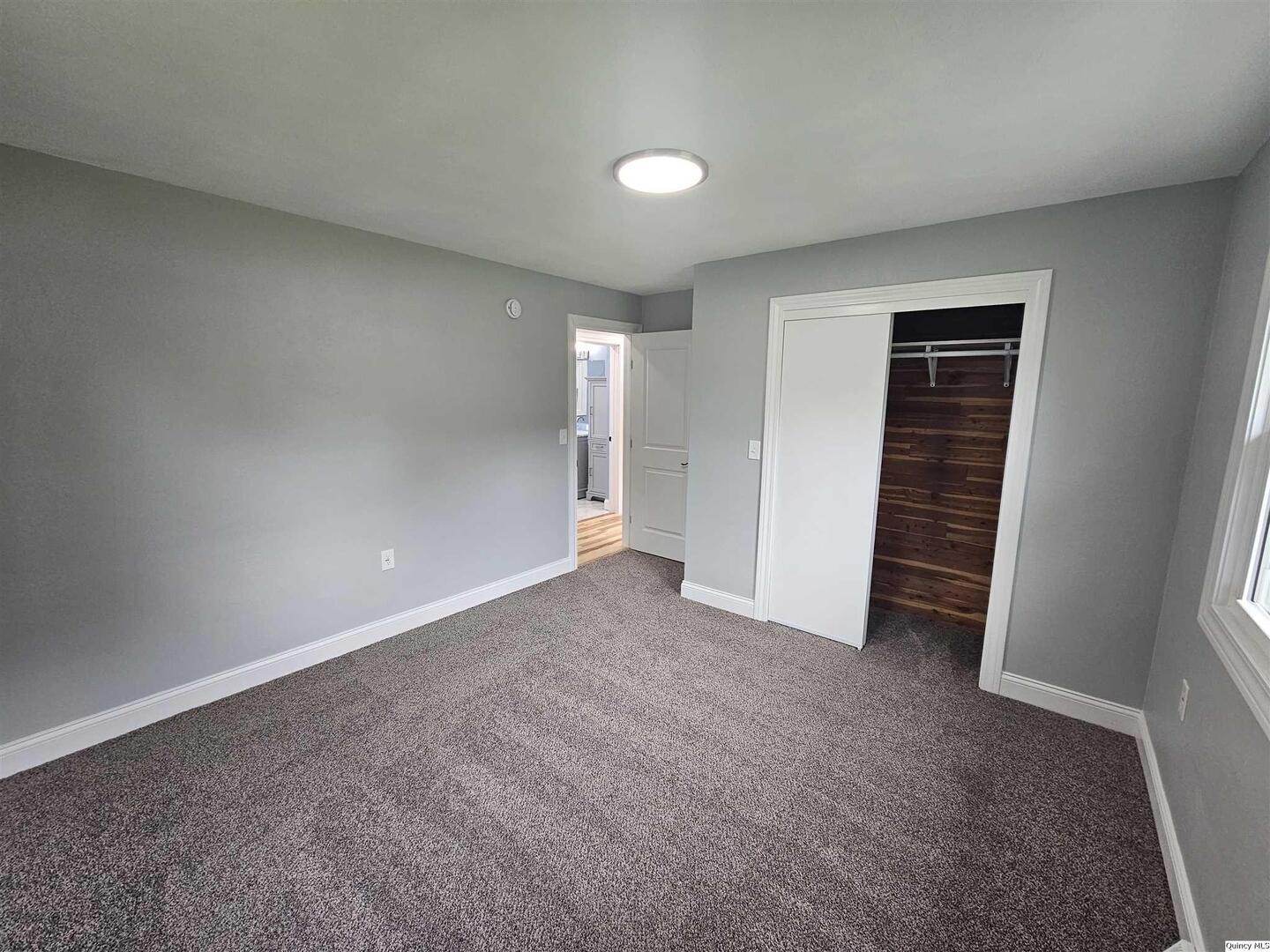 5128 Ri Dora Drive Property Photo 9