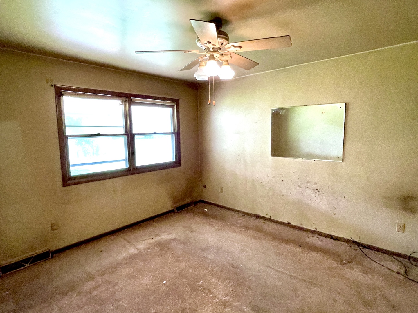 873 Hermitage Drive Property Photo 7