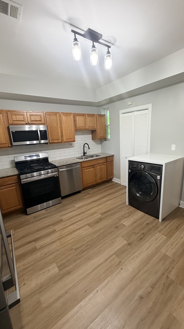 6110 S Saint Lawrence Avenue 1 Property Photo 7