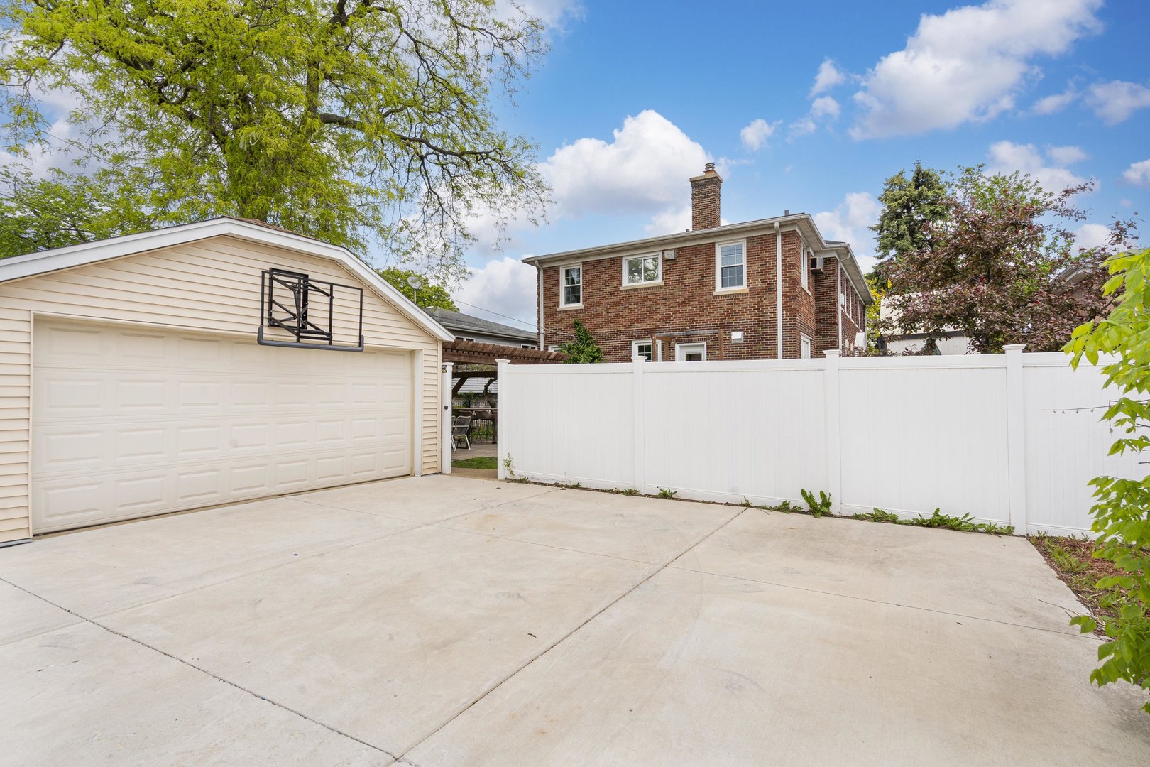 4212 Joliet Avenue Property Photo 29