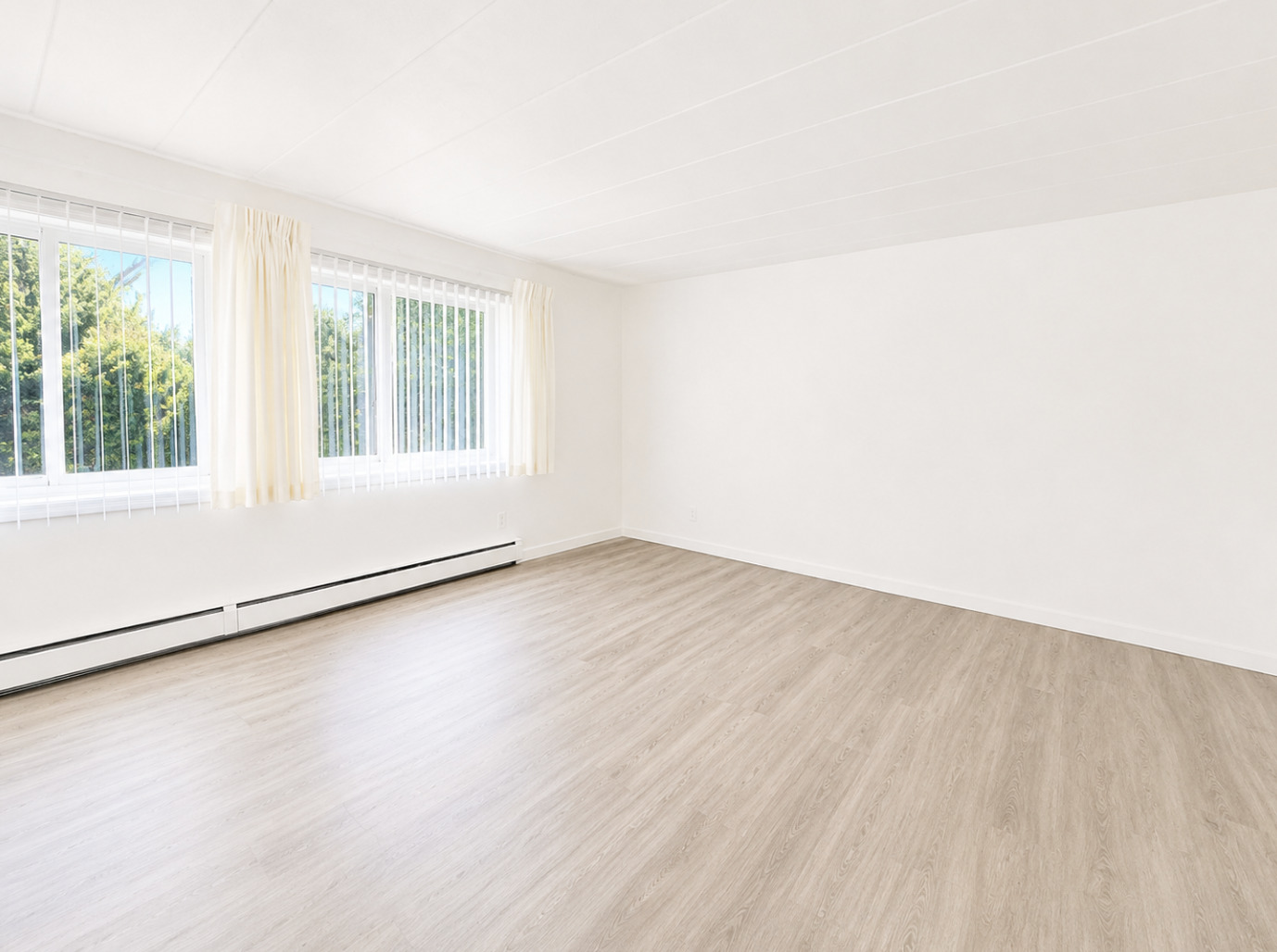 1139 Leavitt Avenue 212 Property Photo 5