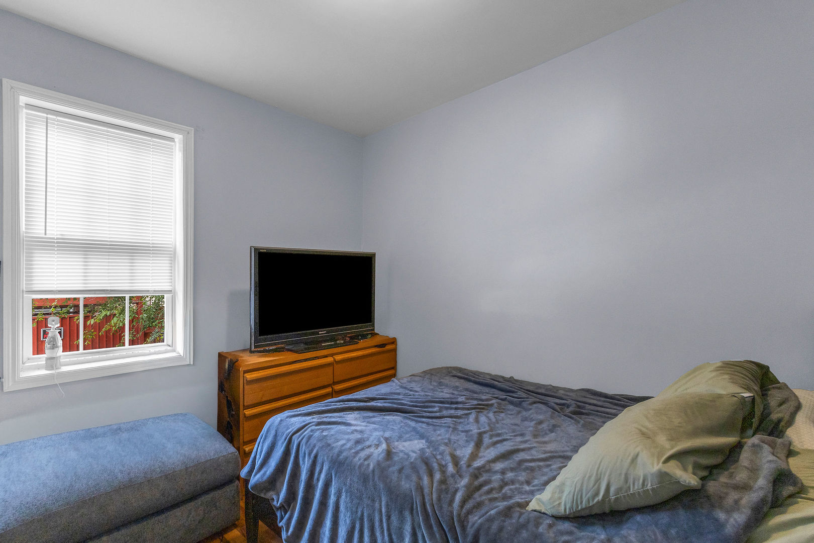 2243 S Sawyer Avenue Property Photo 10