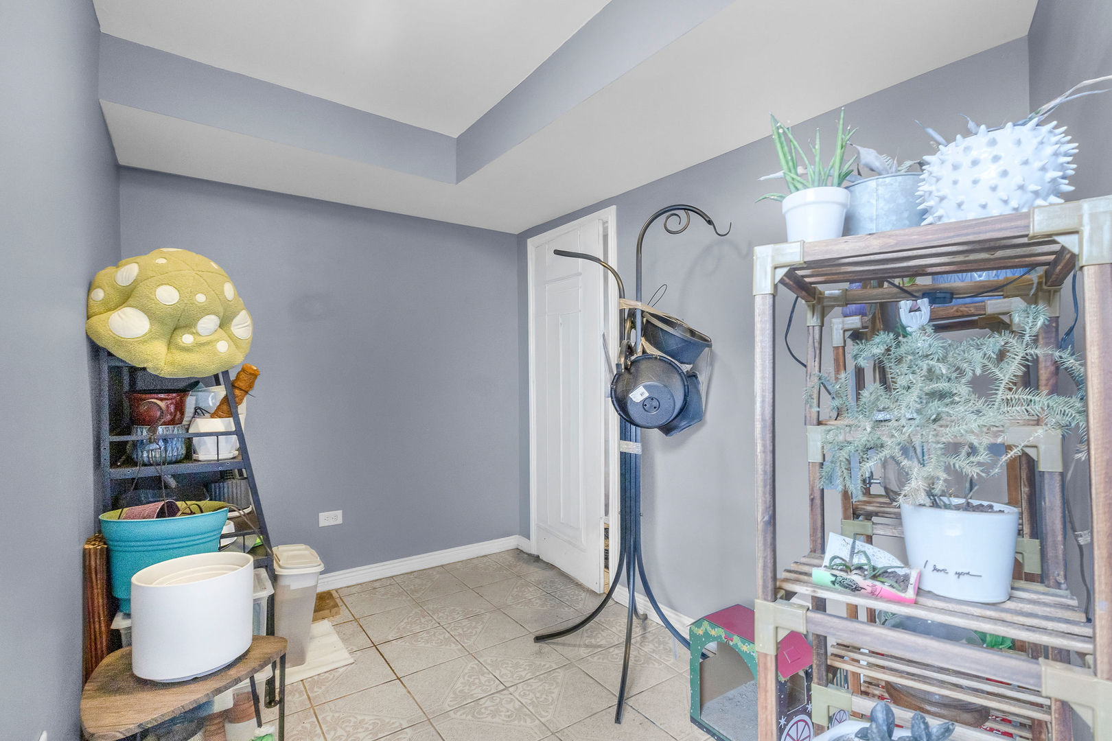 2243 S Sawyer Avenue Property Photo 40