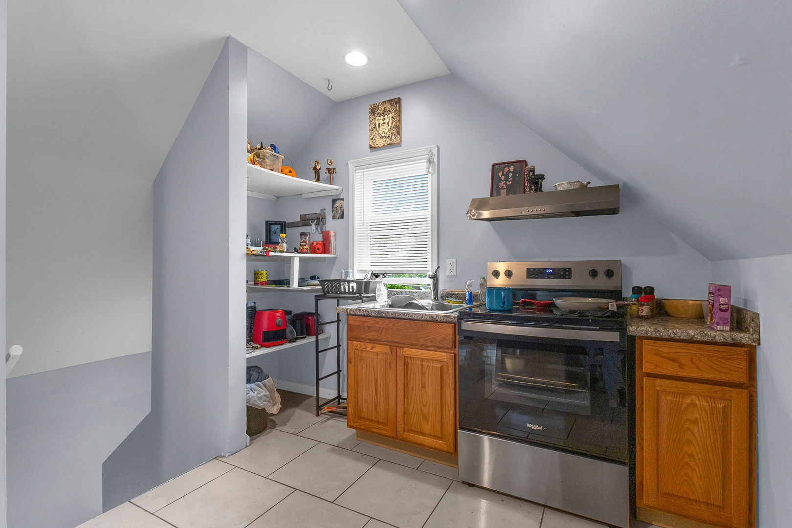 2243 S Sawyer Avenue Property Photo 48