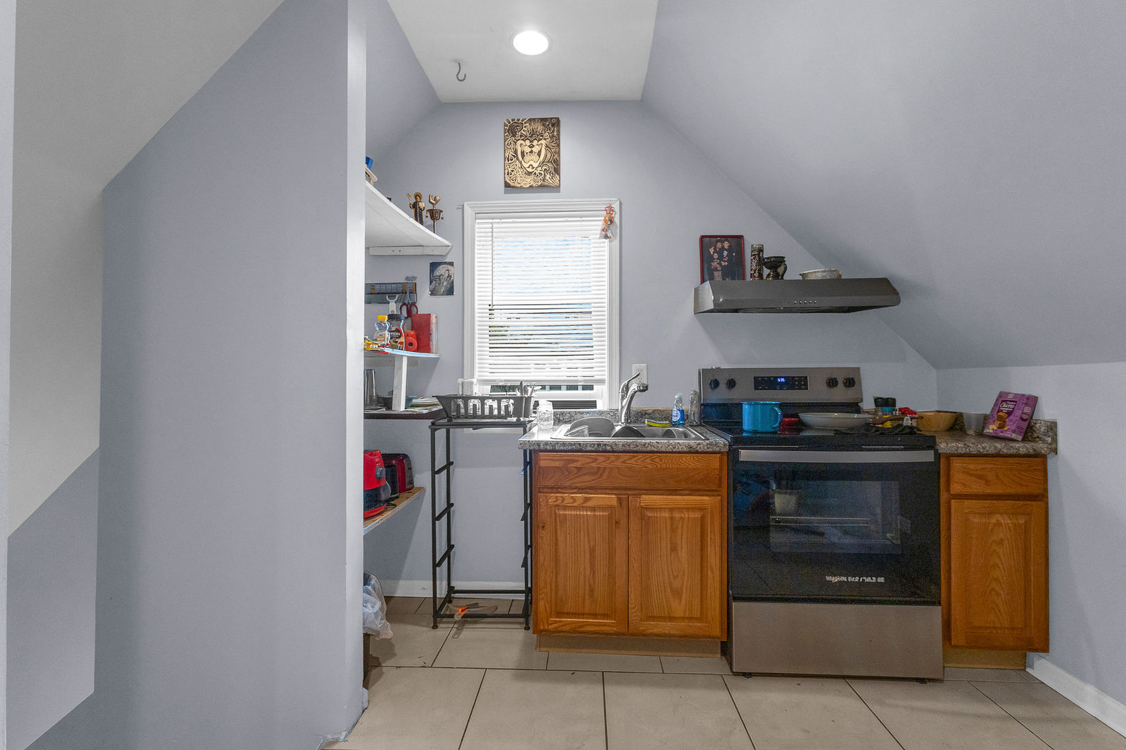 2243 S Sawyer Avenue Property Photo 51