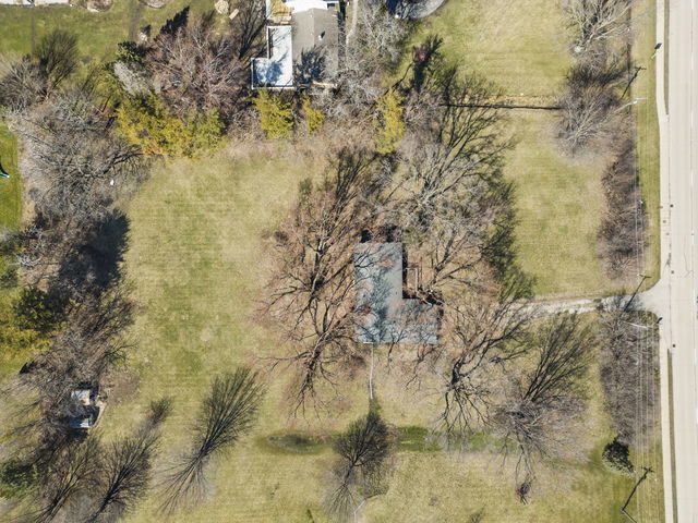 10s198 Route 59 Highway Property Photo 32