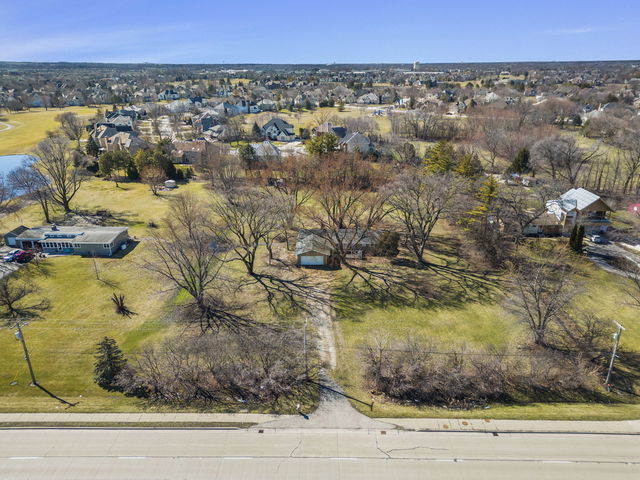 10s198 Route 59 Highway Property Photo 33