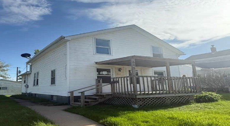 643 1st Avenue Property Photo 2