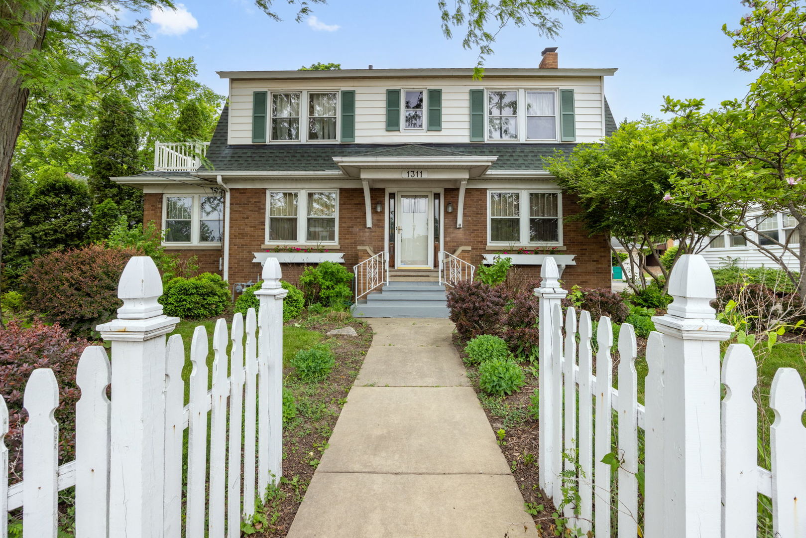 1311 N Richmond Road Property Photo 2