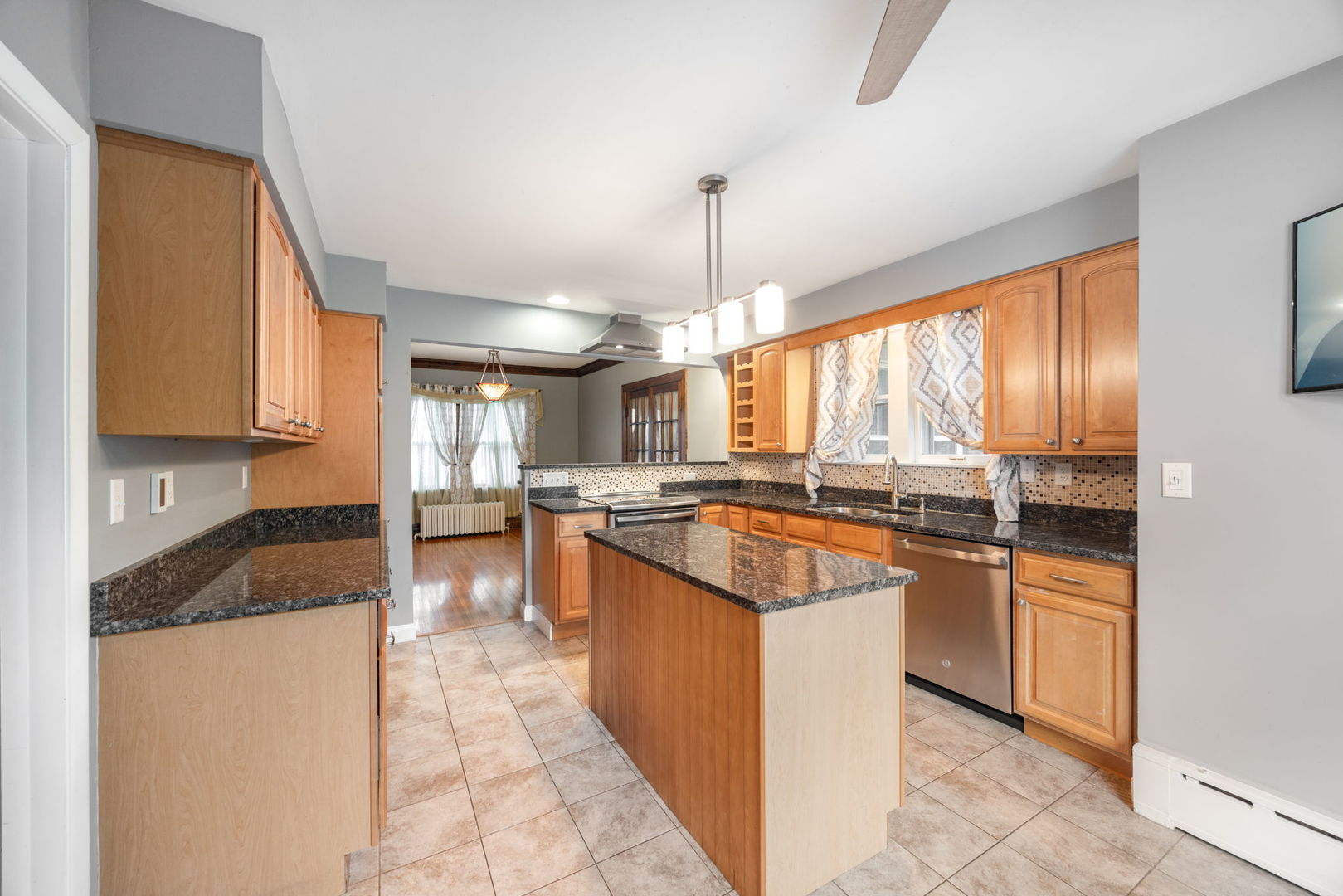 1311 N Richmond Road Property Photo 9