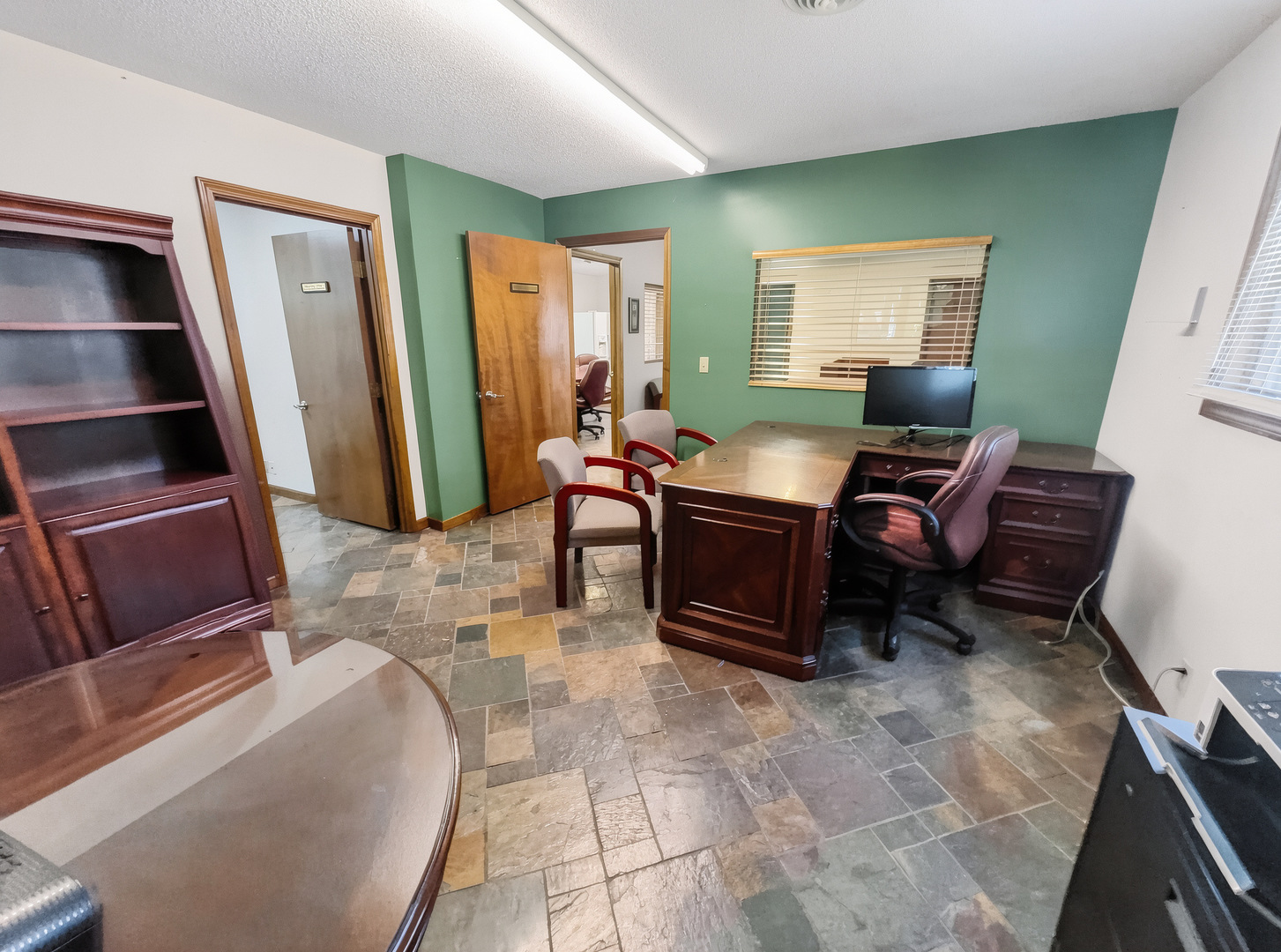 301 N Main Street Property Photo 6