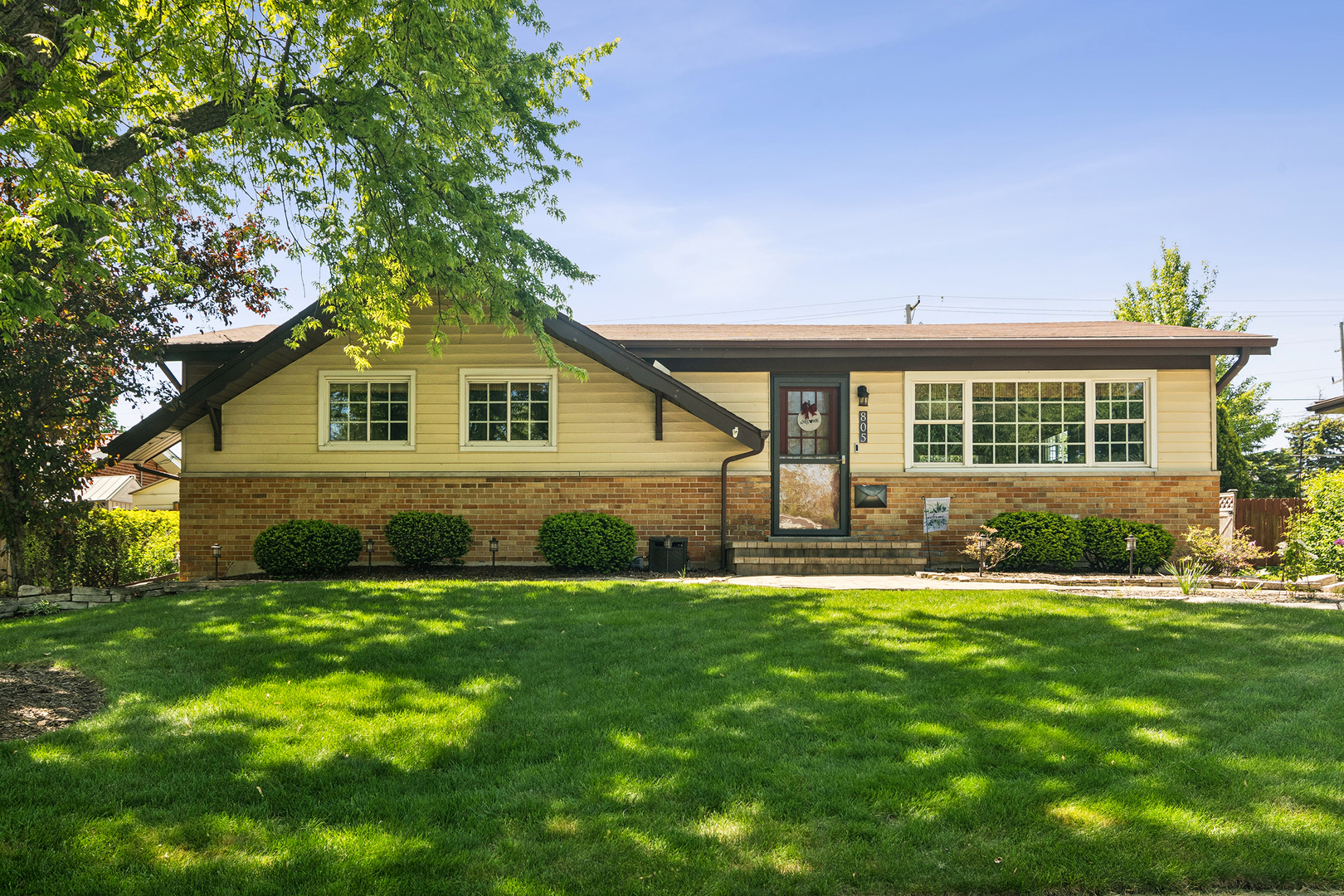 805 E Ironwood Drive Property Photo 1