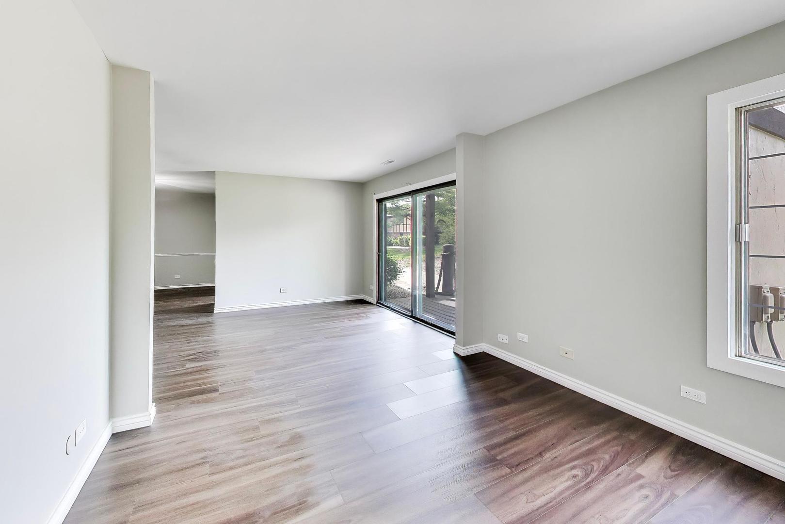 1720 Lakecliffe Drive A Property Photo 5
