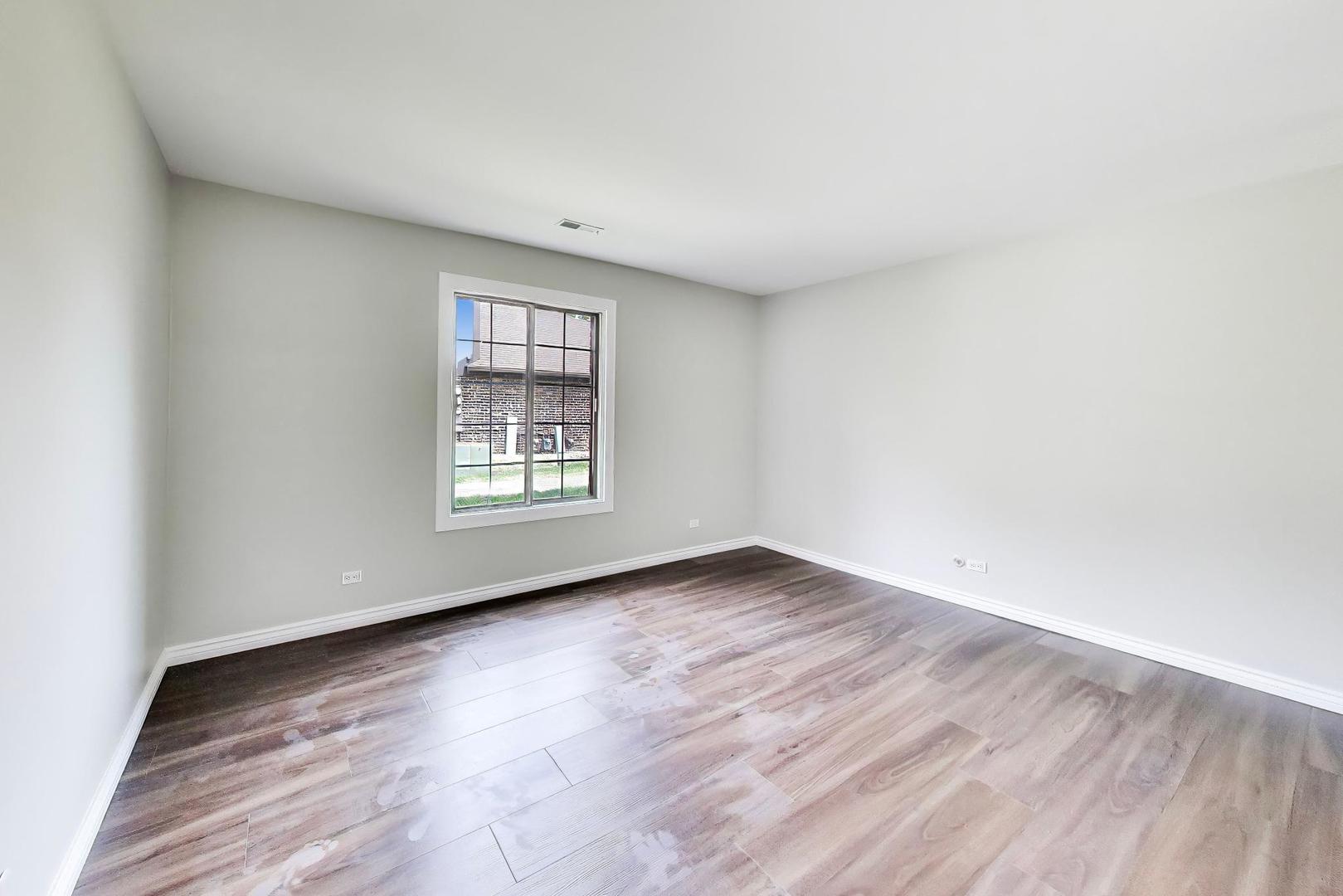 1720 Lakecliffe Drive A Property Photo 13