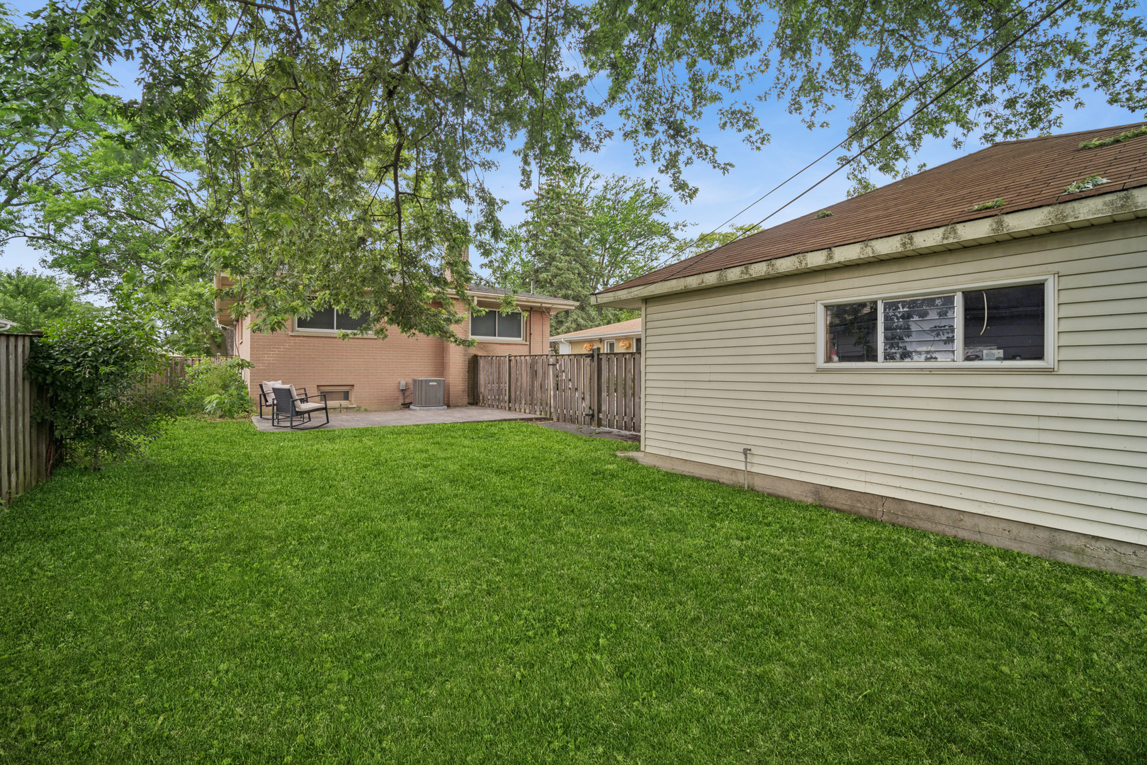1159 S Mitchell Avenue Property Photo 4