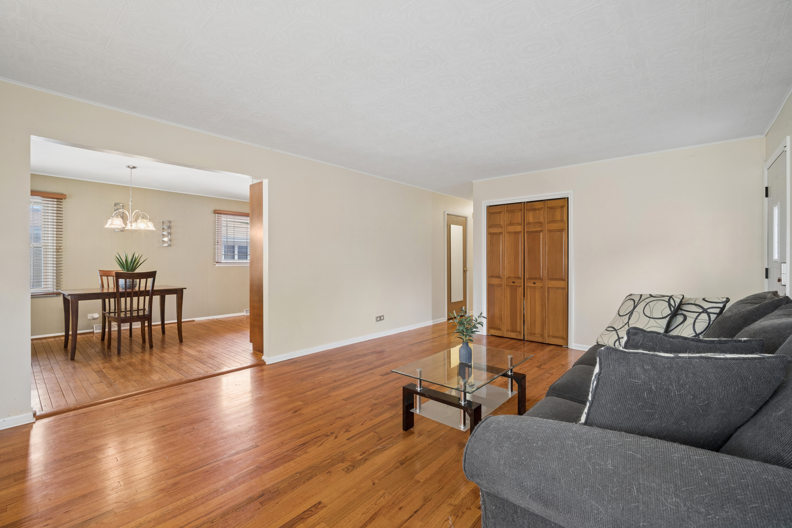 1159 S Mitchell Avenue Property Photo 11