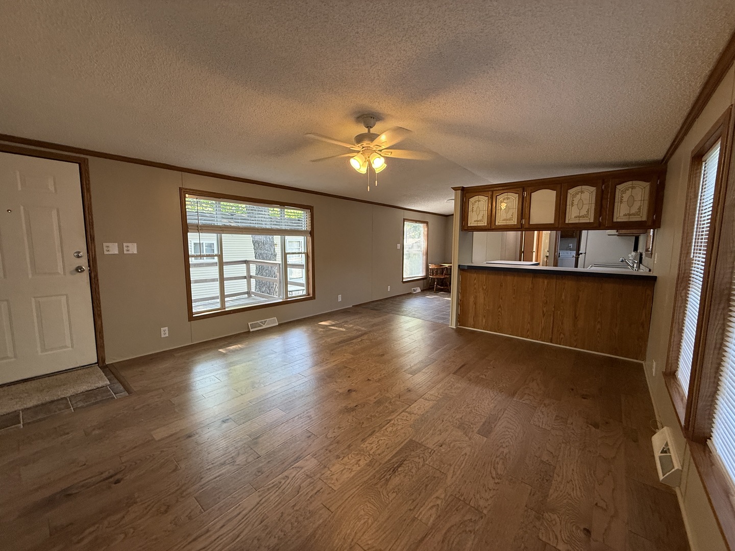 153 Oak Valley Drive Property Photo 5