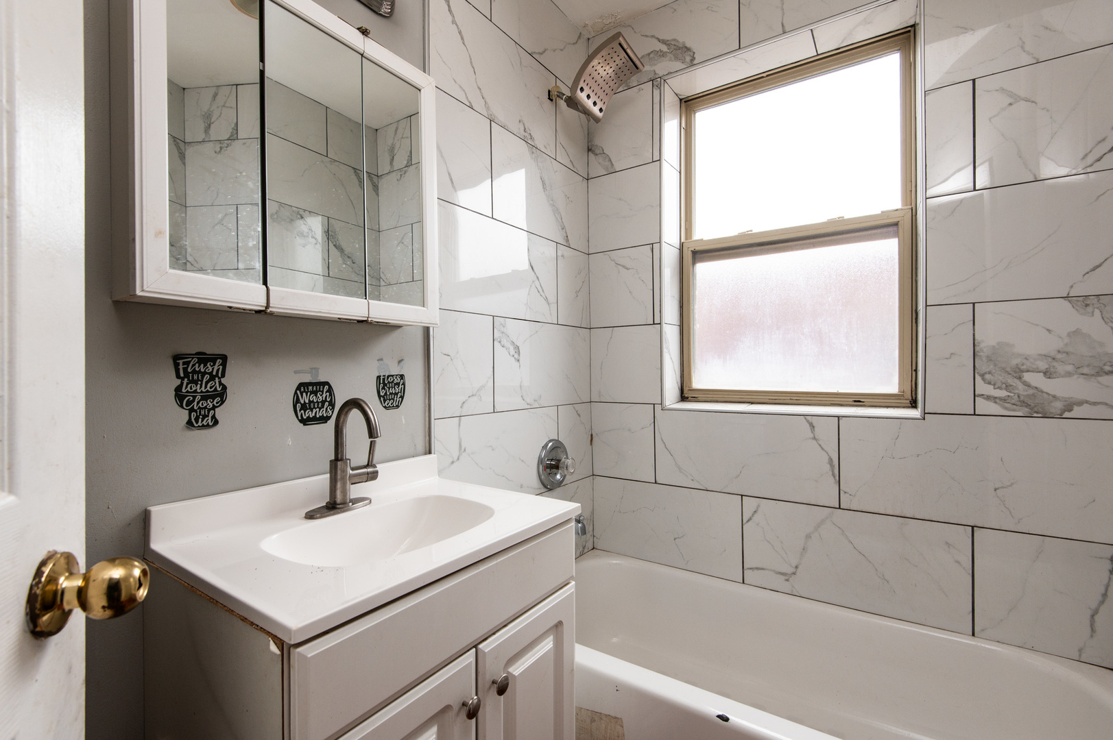 8136 S Drexel Avenue 3 Property Photo 6