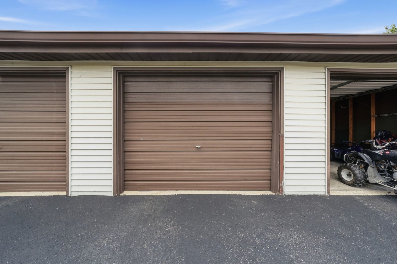 1031 Southgate Road Property Photo 17