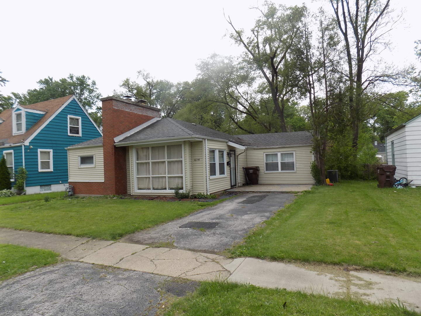 16744 Trapet Avenue Property Photo 1